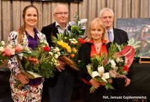 Premiéra filmu, zleva: režisérka Anna Maria Fusaro, herci Stanisław Melski, Aldona Struzik a Ryszard Sławczyński