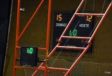 Vteřinu před koncem faul...